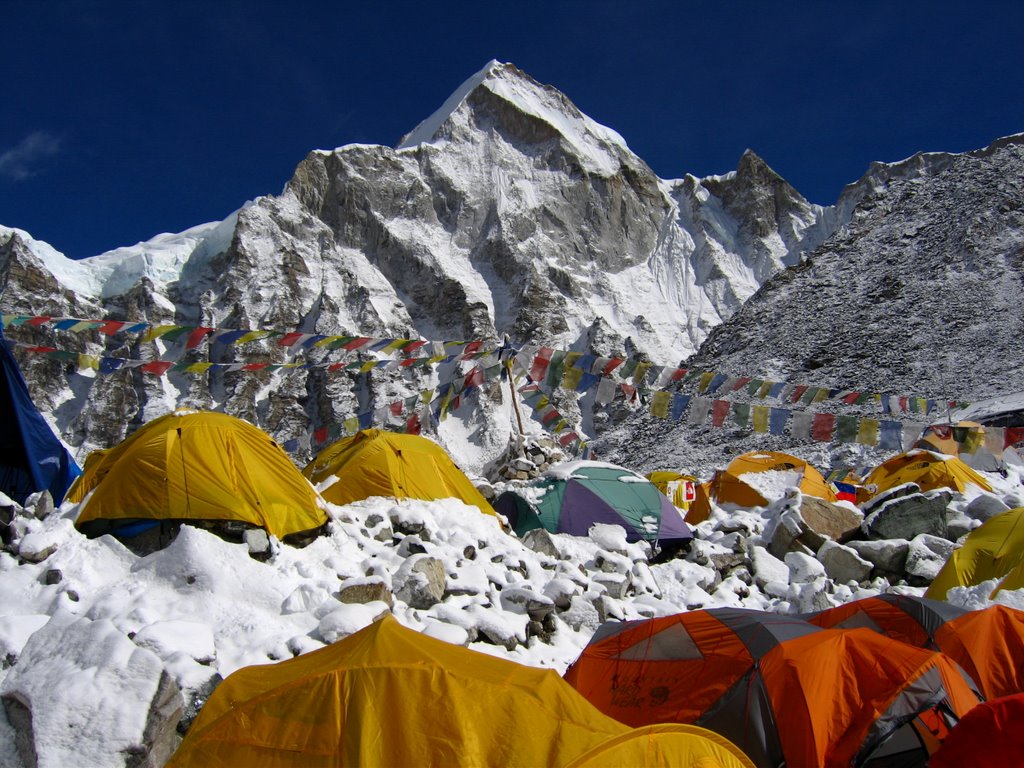 Mount Everest - Top of the World