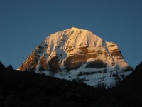25,000 tourists to Kailash affected